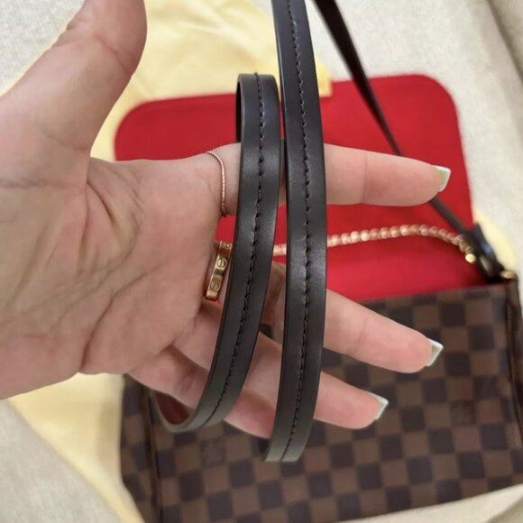 Authentic NEW LOUIS VUITTON Favorite MM Shoulder Bag N41129 Damier ebene - Picture 8 of 15